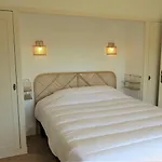 Maison avec WIFI, jardin, à 900m de la plage de Trestraou à PERROS-GUIREC Ref 849