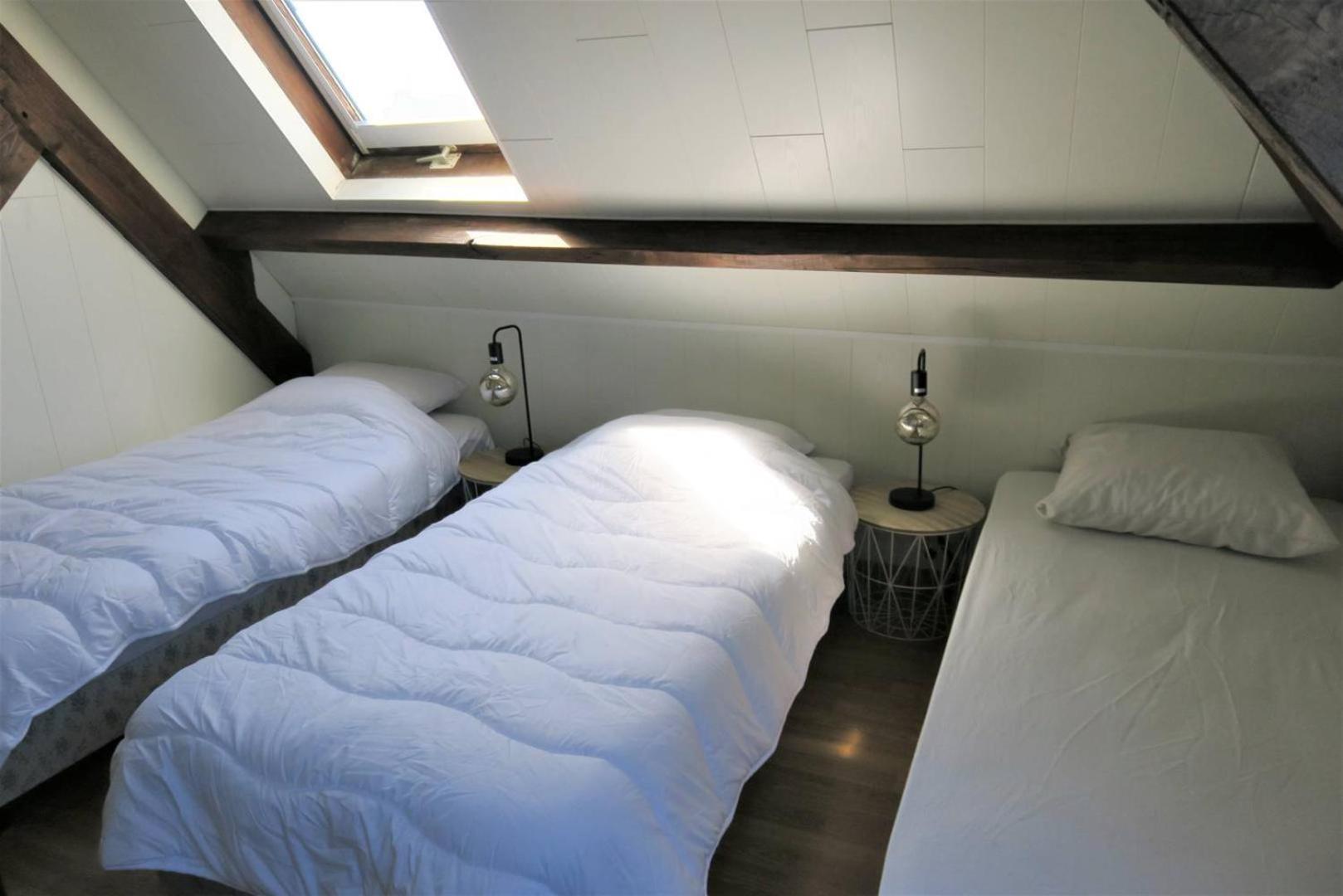 Maison Avec Wifi, Jardin, à 900m De La De Trestraou à Ref 849 * Perros-Guirec
