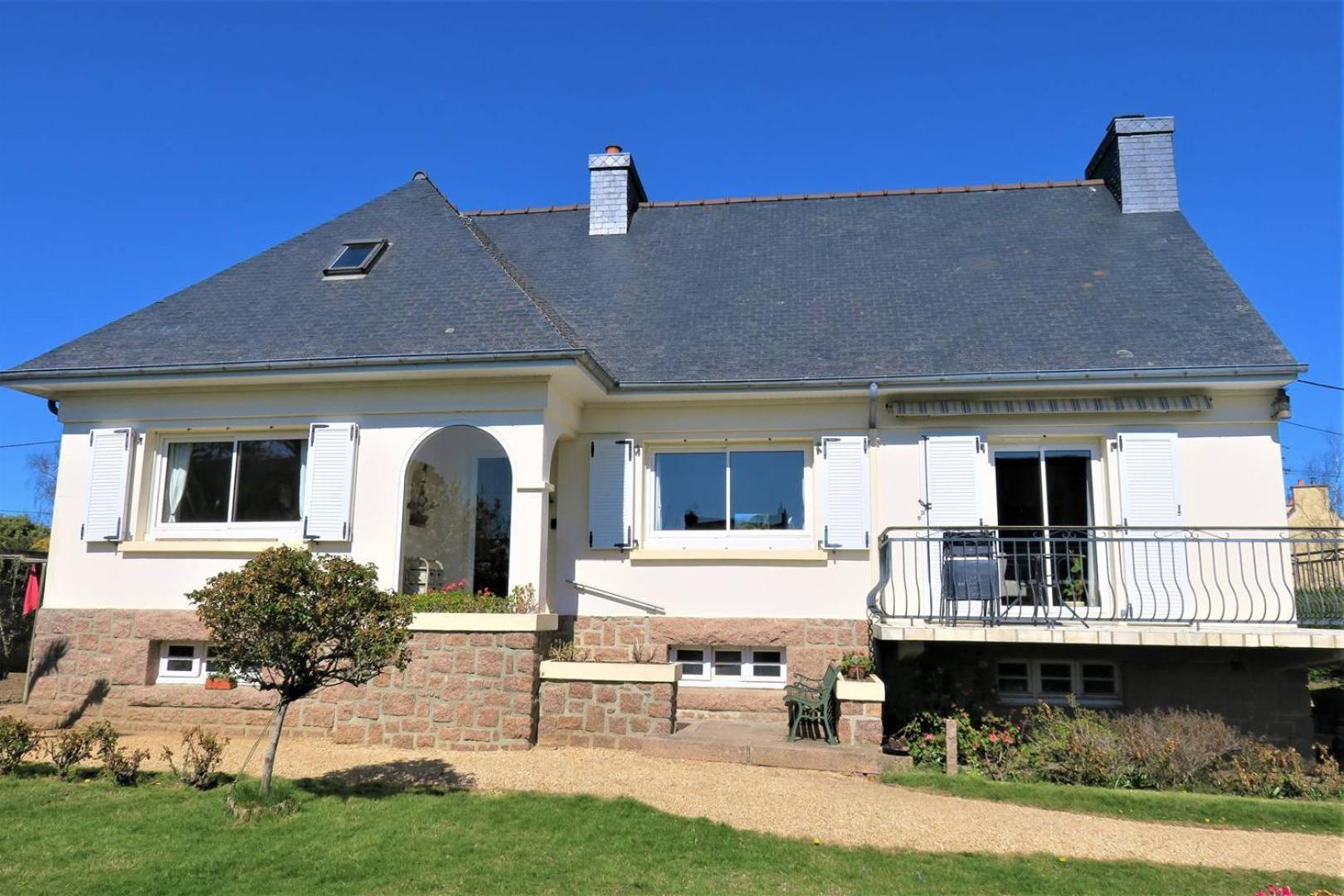 Maison Avec Wifi, Jardin, à 900m De La De Trestraou à Ref 849 Villa *