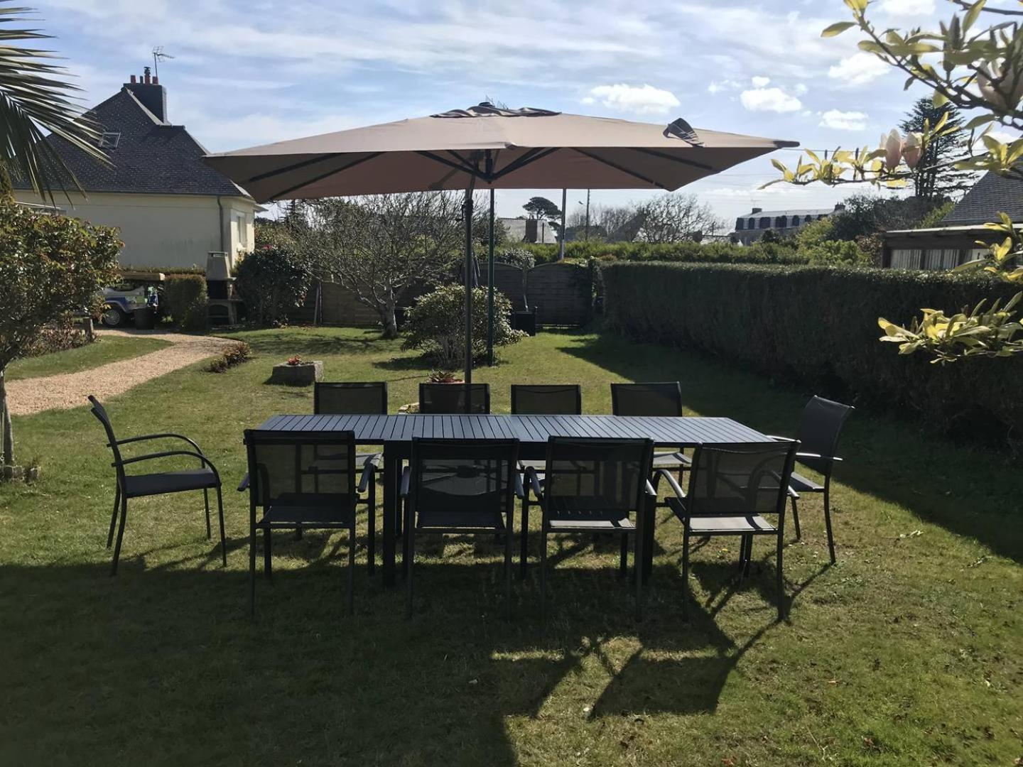 Maison Avec Wifi, Jardin, à 900m De La De Trestraou à Ref 849 Villa *