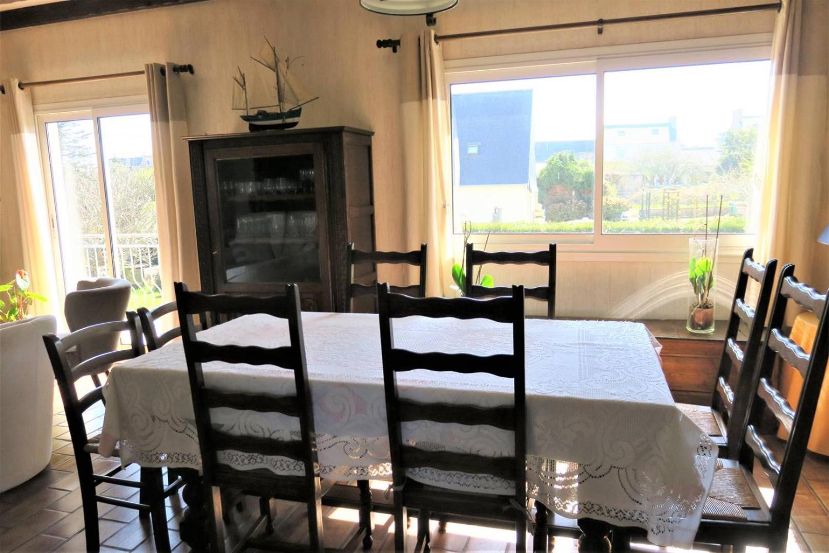 Maison Avec Wifi, Jardin, à 900m De La De Trestraou à Ref 849 * Perros-Guirec
